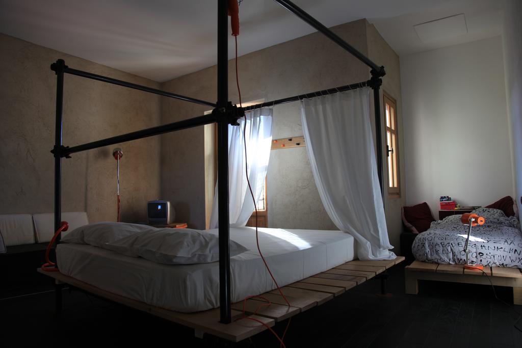 סרלונגה ד'אלבה B&B Acaso מראה חיצוני תמונה